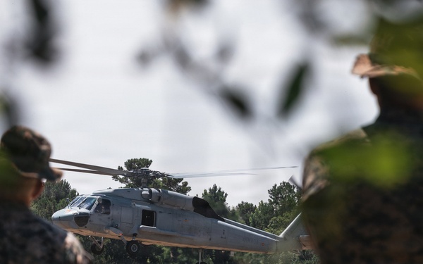 Fleet Exercise 250 | Bilateral Helicopter Support Team Training