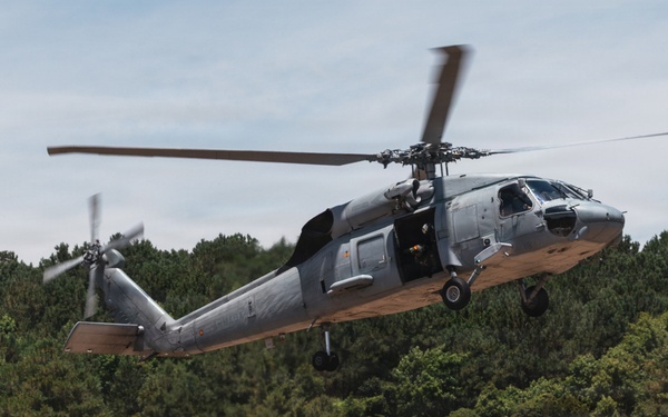 Fleet Exercise 250 | Bilateral Helicopter Support Team Training
