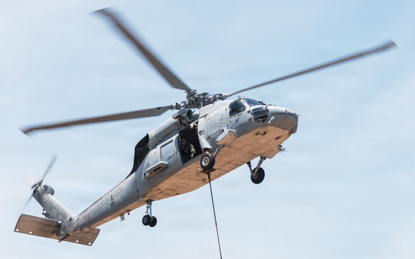 Fleet Exercise 250 | Bilateral Helicopter Support Team Training