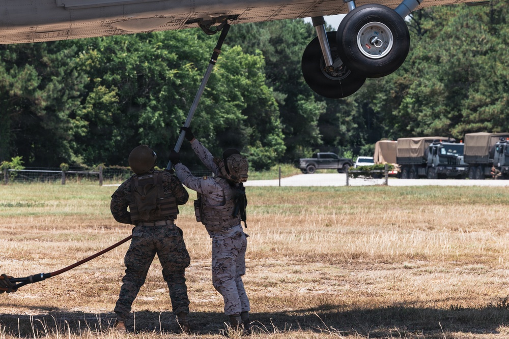 Fleet Exercise 250 | Bilateral Helicopter Support Team Training