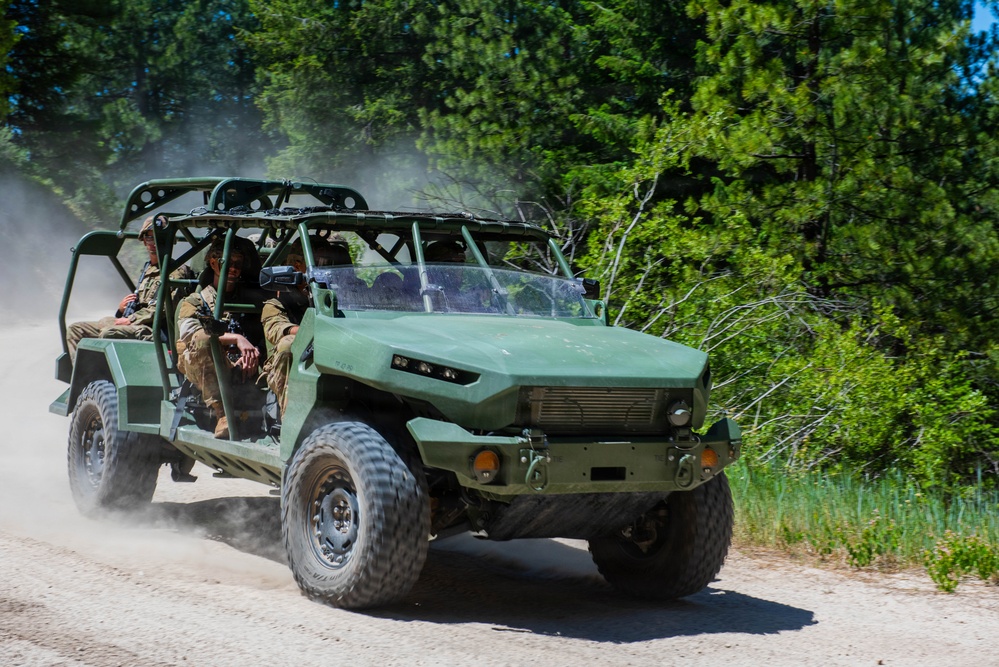 Infantry Squad Vehicle Familiarization Training