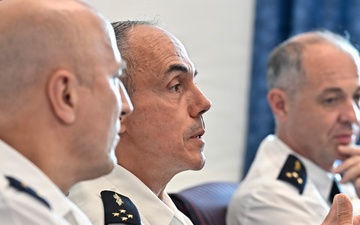 SES Stephens meets French Lt. Gen. Tardif