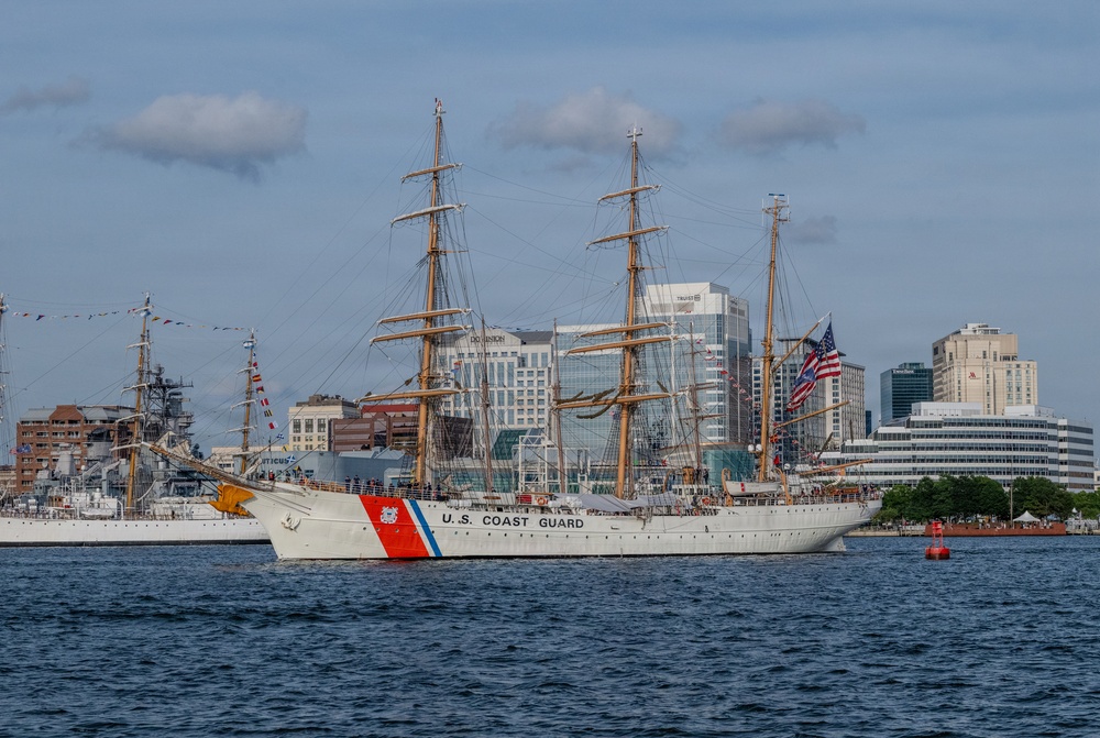 US Coast Guard Cutter Barque Eagle departs Sail250 Virginia