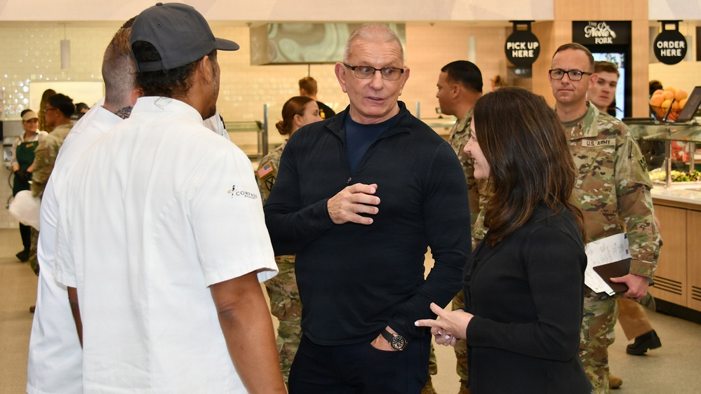Chef Robert Irvine visits Stack House Bistro