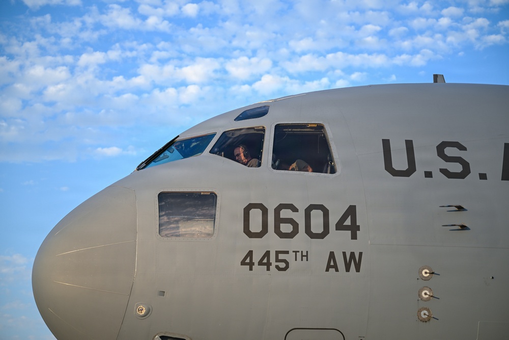 Lt. Gen. John Healy performs final flight with the 445th Airlift Wing