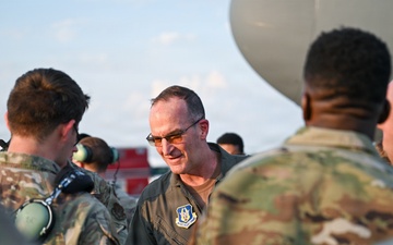 Lt. Gen. John Healy performs final flight with the 445th Airlift Wing