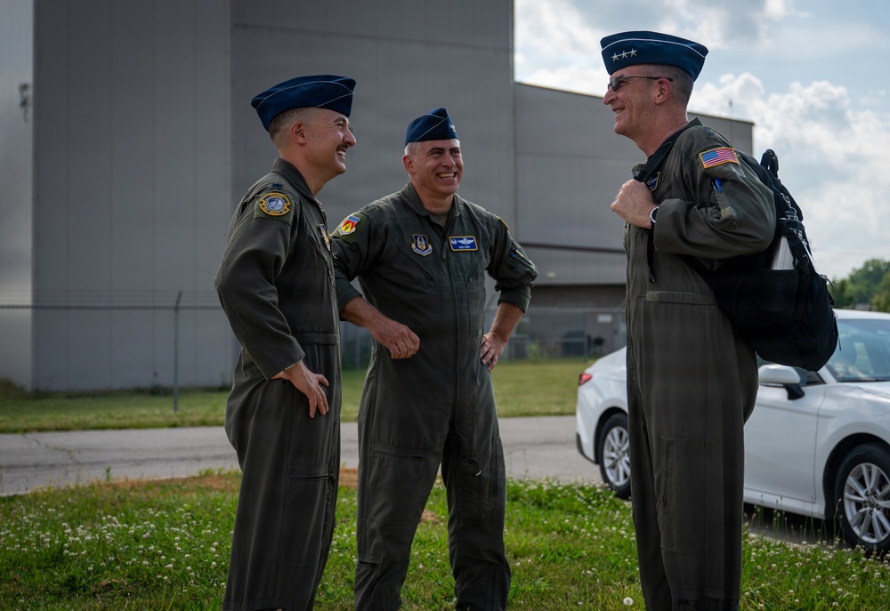 Lt. Gen. John Healy performs final flight with the 445th Airlift Wing