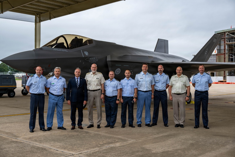 Czech Republic Air Force Leaders Visit Ebbing ANGB