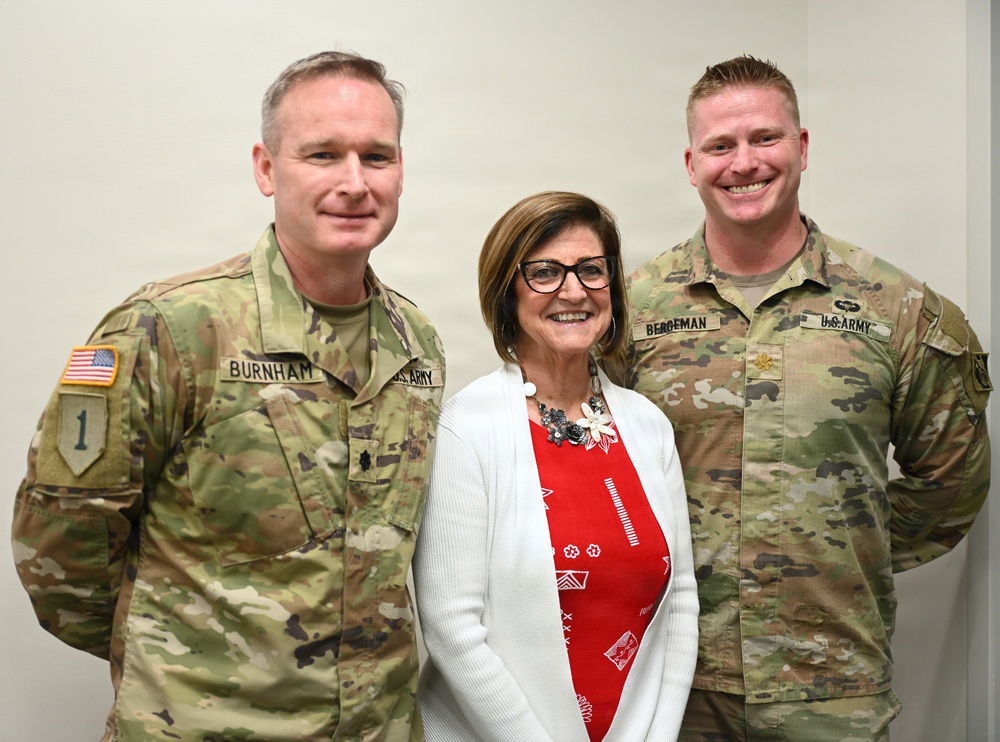 Buffalo District Celebrates Retirement of Executive Officer Faith Durden