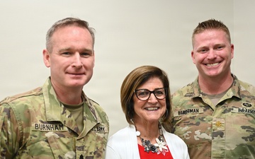 Buffalo District Celebrates Retirement of Executive Officer Faith Durden