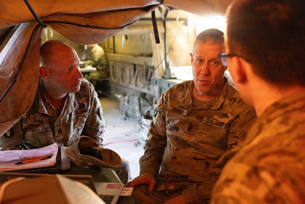Command sergeant major discusses readiness with 1034th CSSB Soldiers