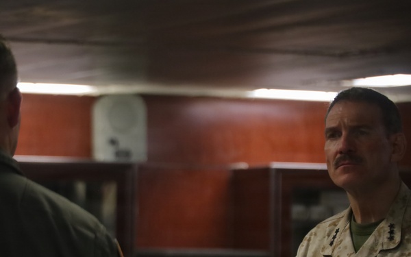 31st MEU | MARCENT CG Visits USS Tripoli