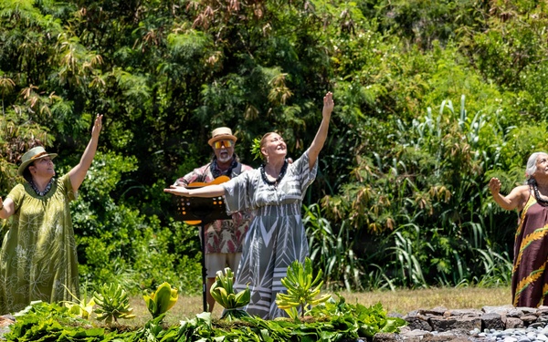PMRF Hosts Summer Solstice Ceremony Honoring Lineal Descendants of Na 'Ohana Papa 'O Mānā