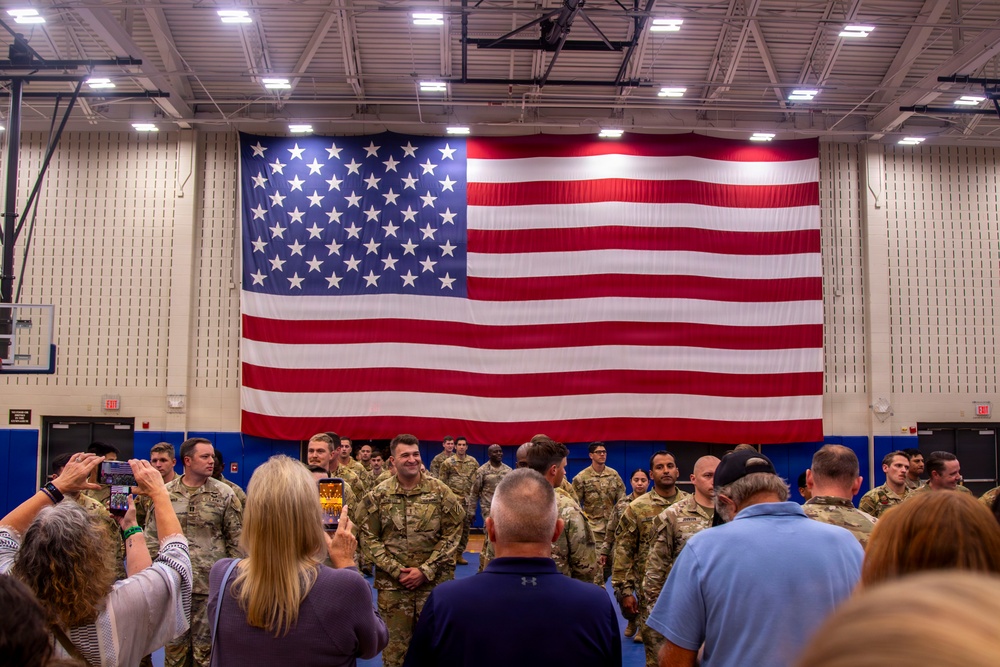 Welcome Home, Dogface Soldiers!