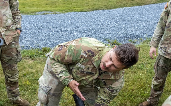 1-112th Infantry conducts light infantry, mortar training.