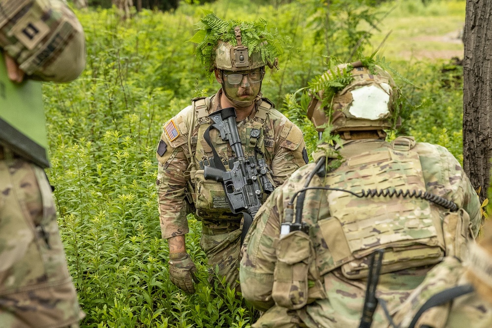 1-112th Infantry conducts light infantry, mortar training.