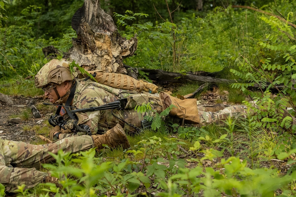 1-112th Infantry conducts light infantry, mortar training