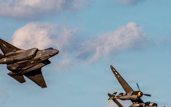 F-35 performs in Columbus Air Show