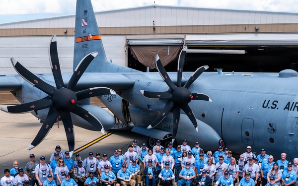 Operation Penguin Visits 182nd Airlift Wing