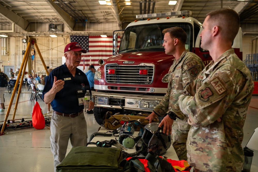 Operation Penguin Visits 182nd Airlift Wing