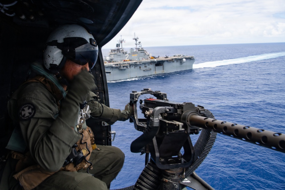 VMM-164 and 16th CAB Conduct Flight Ops from USS Essex