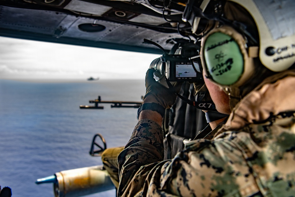 VMM-164 and 16th CAB Conduct Flight Ops from USS Essex