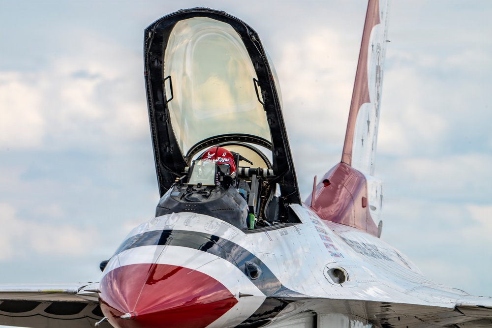 U.S. Air Force Thunderbirds in Columbus