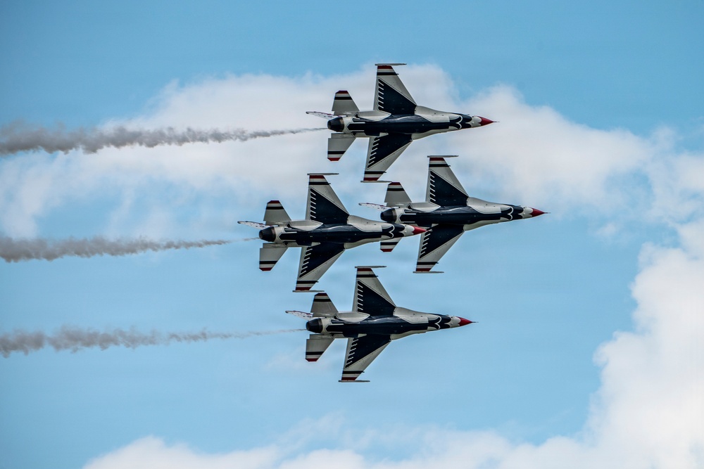 U.S. Air Force Thunderbirds in Columbus