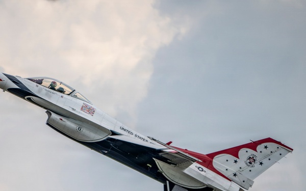 U.S. Air Force Thunderbirds in Columbus