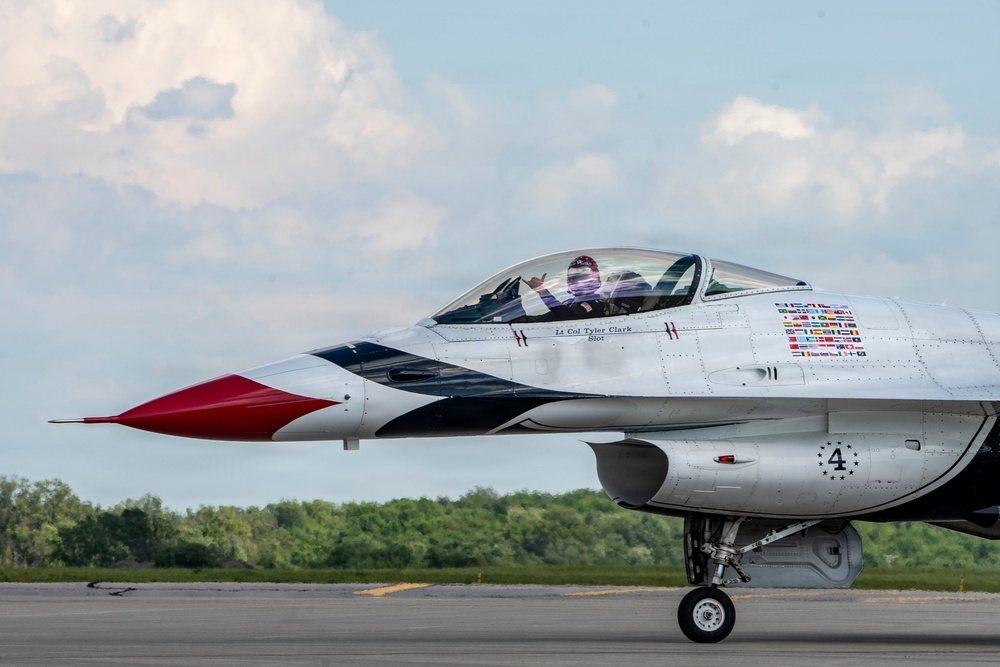 U.S. Air Force Thunderbirds in Columbus