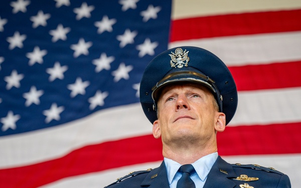Can Do! Morris assumes command of 305th AMW