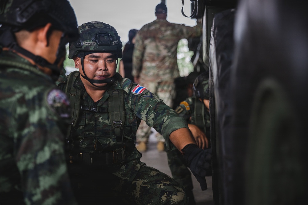 Washington National Guard Deepens Historic Partnership with Royal Thai Army through Seventh Stryker Leader Course