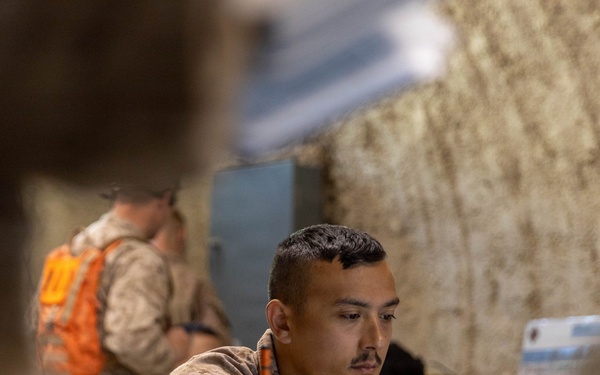 U.S. Marine Corps Reserve Marines conduct command post exercise during MFRITX 3-26