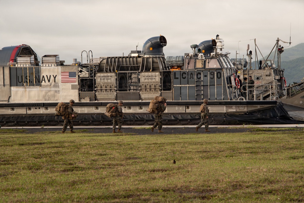 LCAC Landings in Hawaii