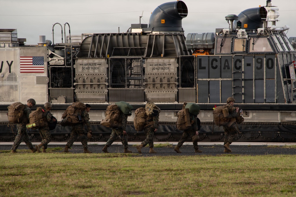 LCAC Landings in Hawaii