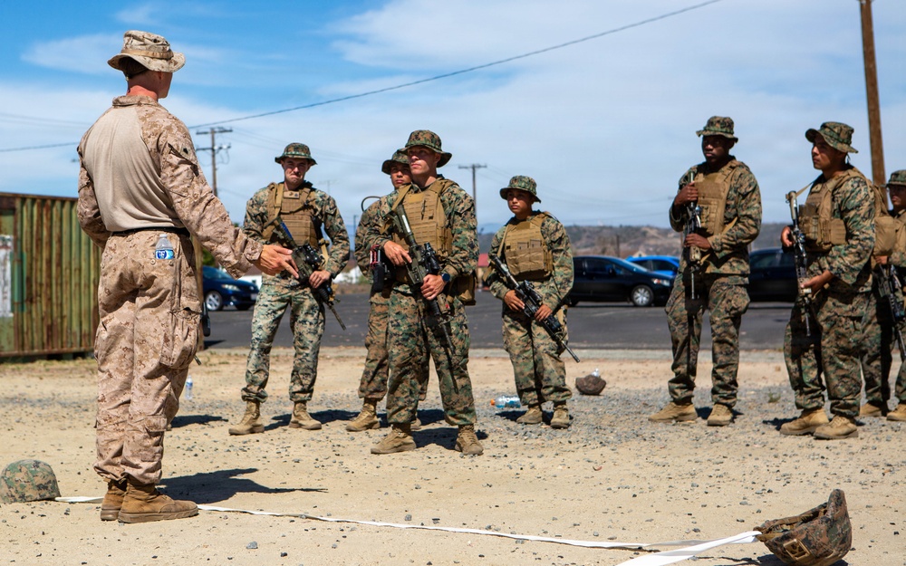 COMMSTRAT across I MEF Participates in Warrior Skills Training
