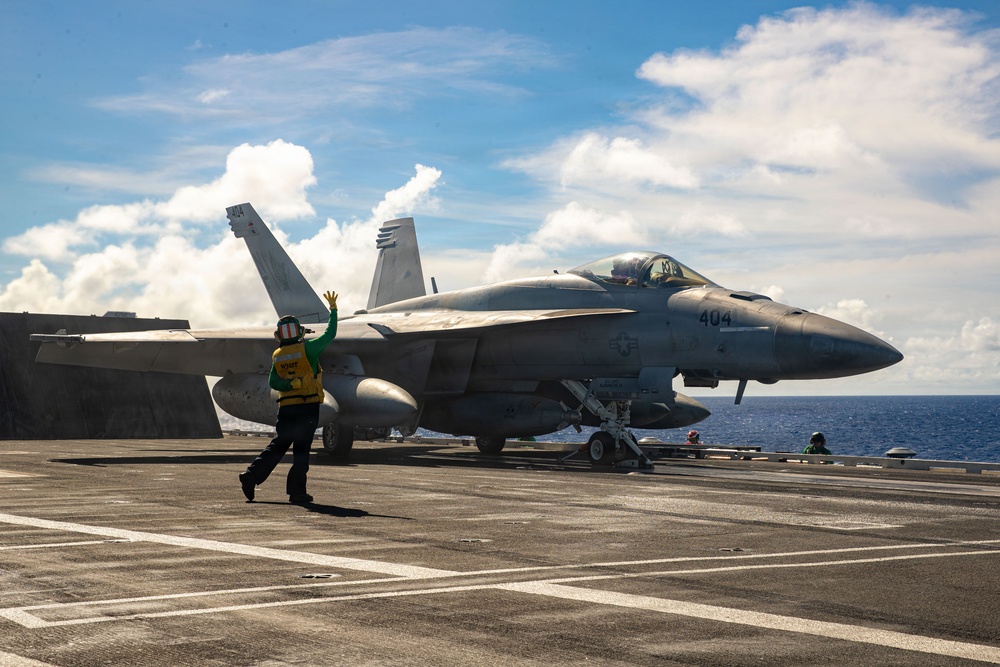 George Washington Conducts Flight Operations