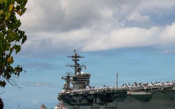 USS Theodore Roosevelt (CVN 71) arrives at Pearl Harbor