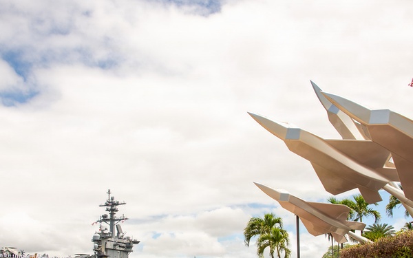 USS Theodore Roosevelt (CVN 71) arrives at Pearl Harbor