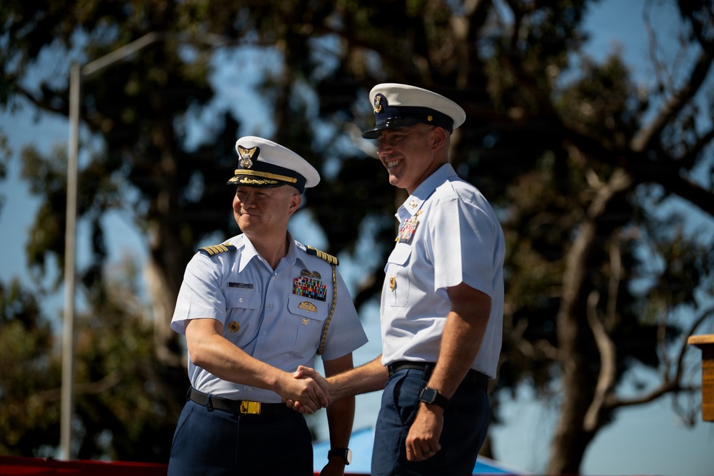 Coast Guard Southwest District holds change of watch ceremony