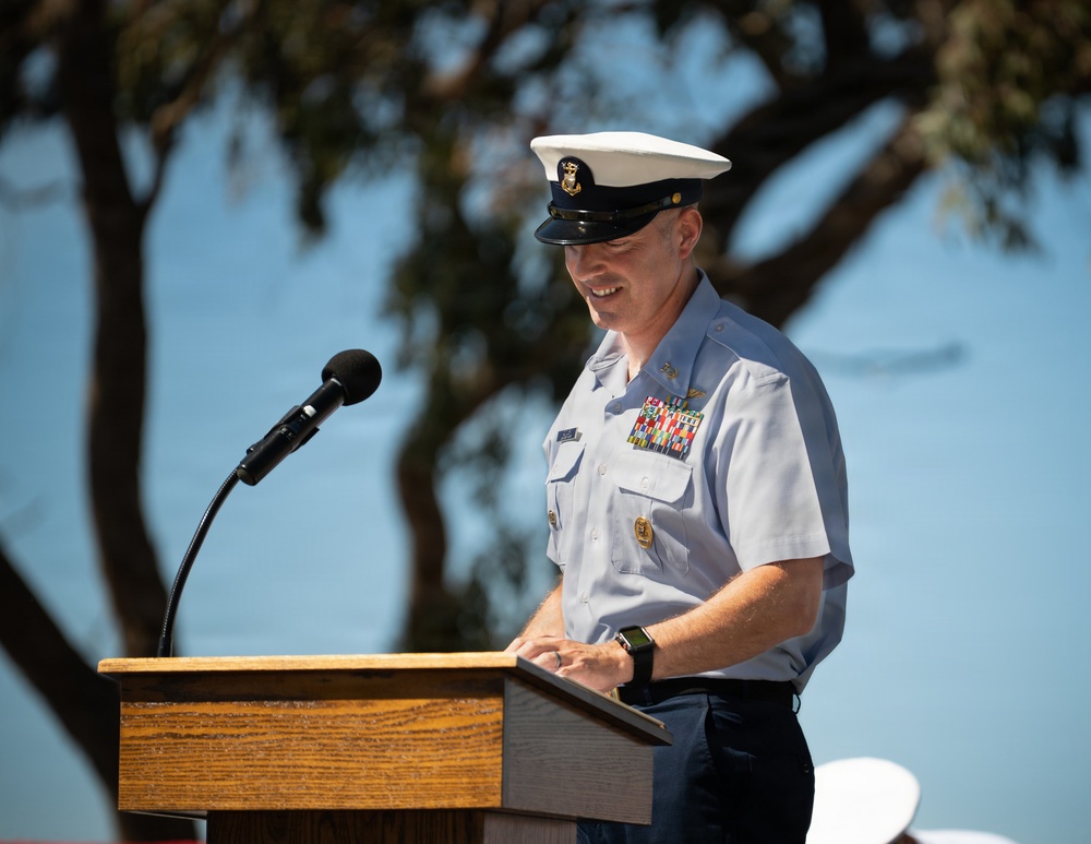 Coast Guard Southwest District holds change of watch ceremony