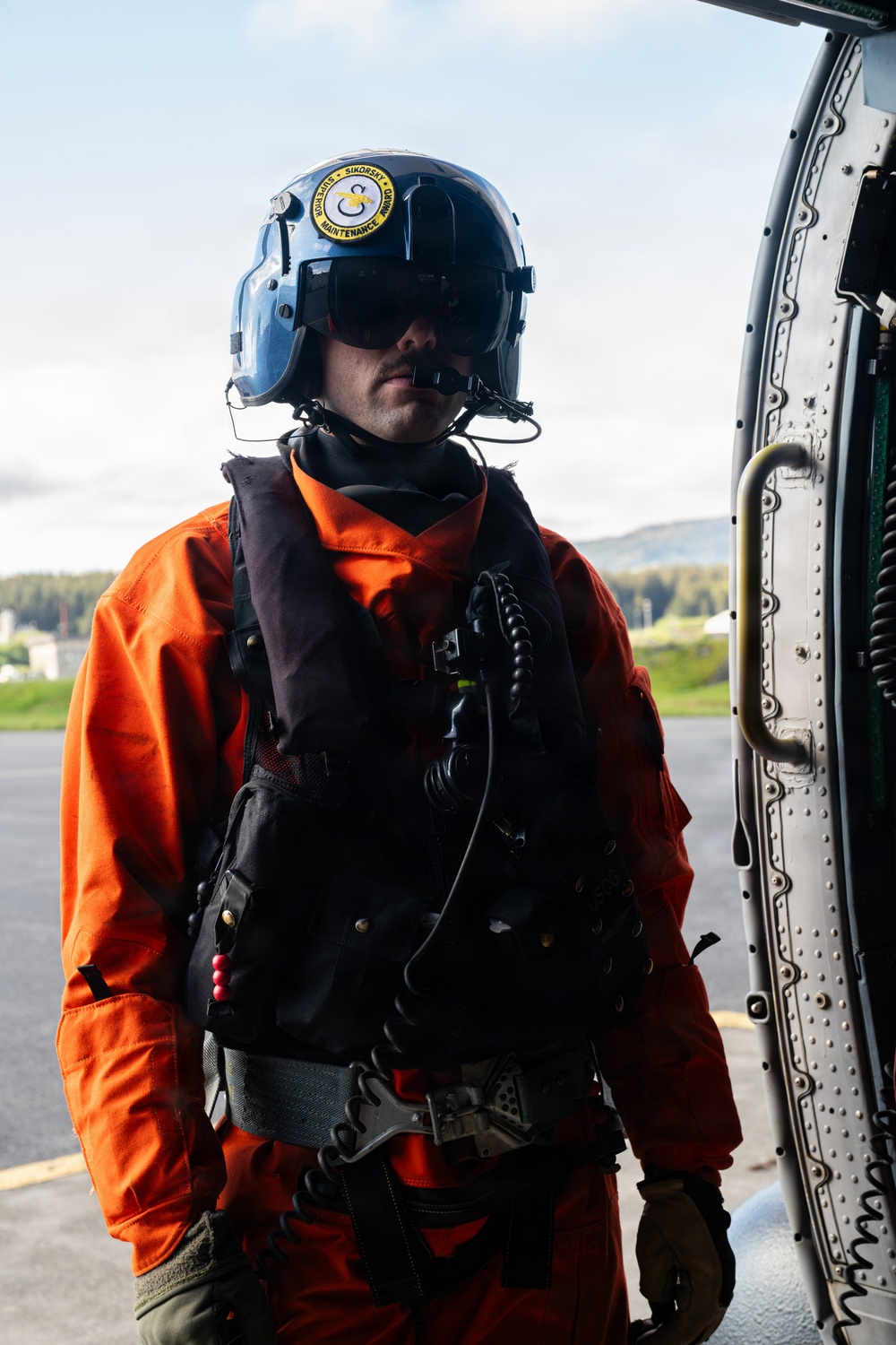 Air Station Kodiak conducts inland search and rescue training