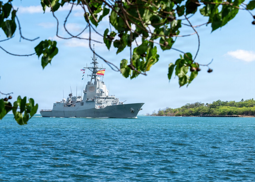 ESPS Alvaro de Bazan arrives at Pearl Harbor for RIMPAC 2026