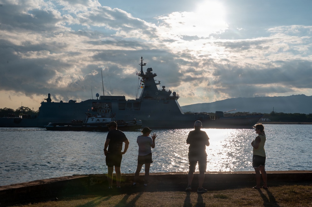 Republic of Korea Navy Daegu-class frigate Daejeon (FFG 823) arrives at Pearl Harbor for RIMPAC 2026