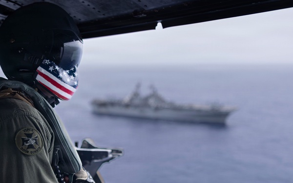 VMM-164 (REIN) conducts deck landing qualifications aboard USS Essex