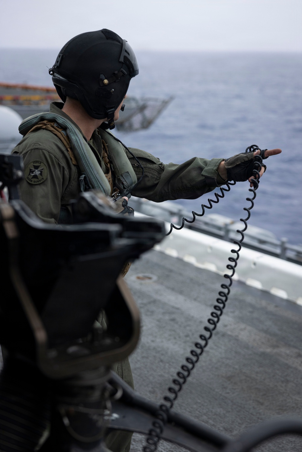 VMM-164 (REIN) conducts deck landing qualifications aboard USS Essex