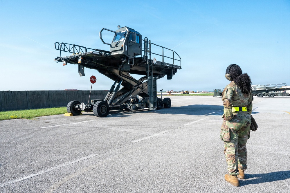 161st Air Refueling Wing Air Transportation Specialists Train at Aviano Air Base