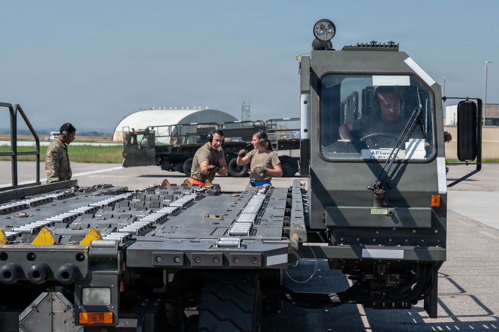 161st Air Refueling Wing Air Transportation Specialists Train at Aviano Air Base