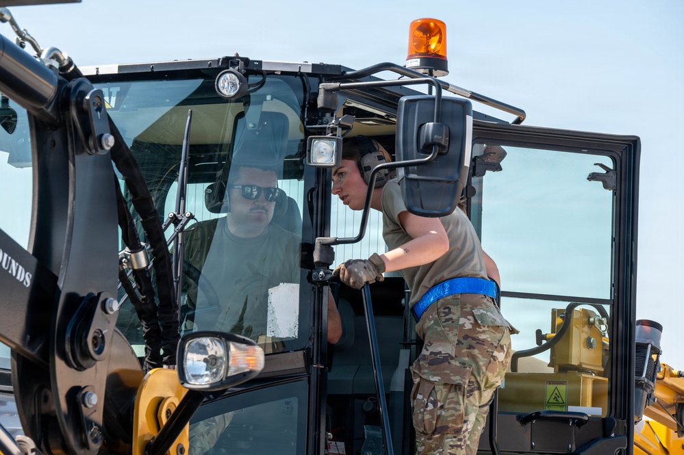161st Air Refueling Wing Air Transportation Specialists Train at Aviano Air Base