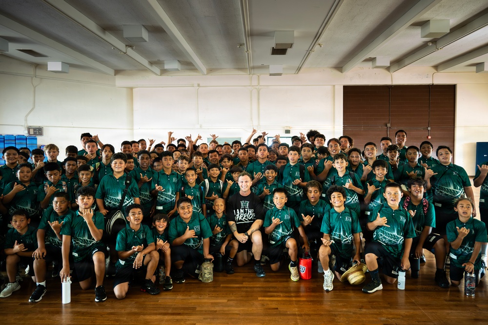 94th Army Air and Missile Defense Command Soldiers volunteer at the Youth Impact Program
